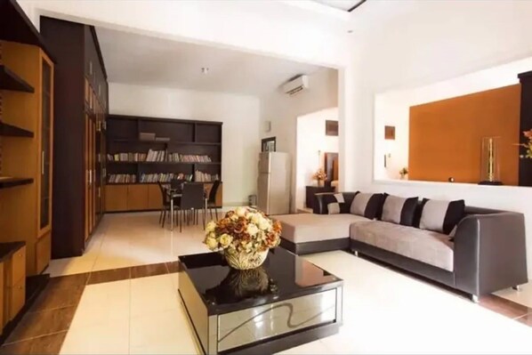 23-inch flat-screen TV with satellite channels