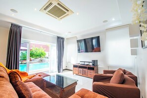 Luxury Villa | View from room