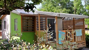 Mobil home TITHOME ECO 2 p | Terrace/patio - Camping TIKAYAN SAINT CLAIR (Moustiers-Sainte-Marie)