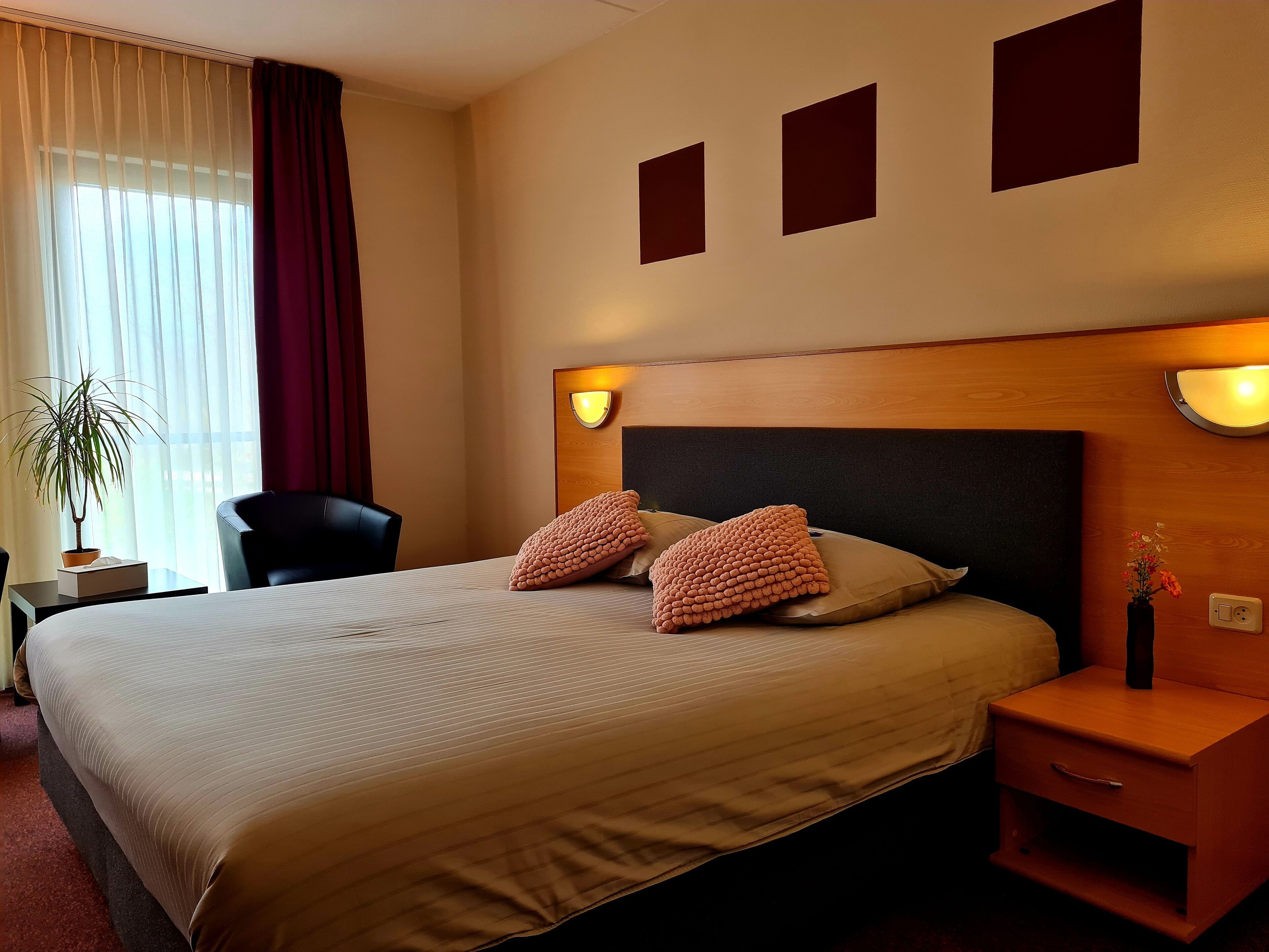 ห้องจูเนียร์ | โต๊ะทำงาน, Wi-Fi ฟรี