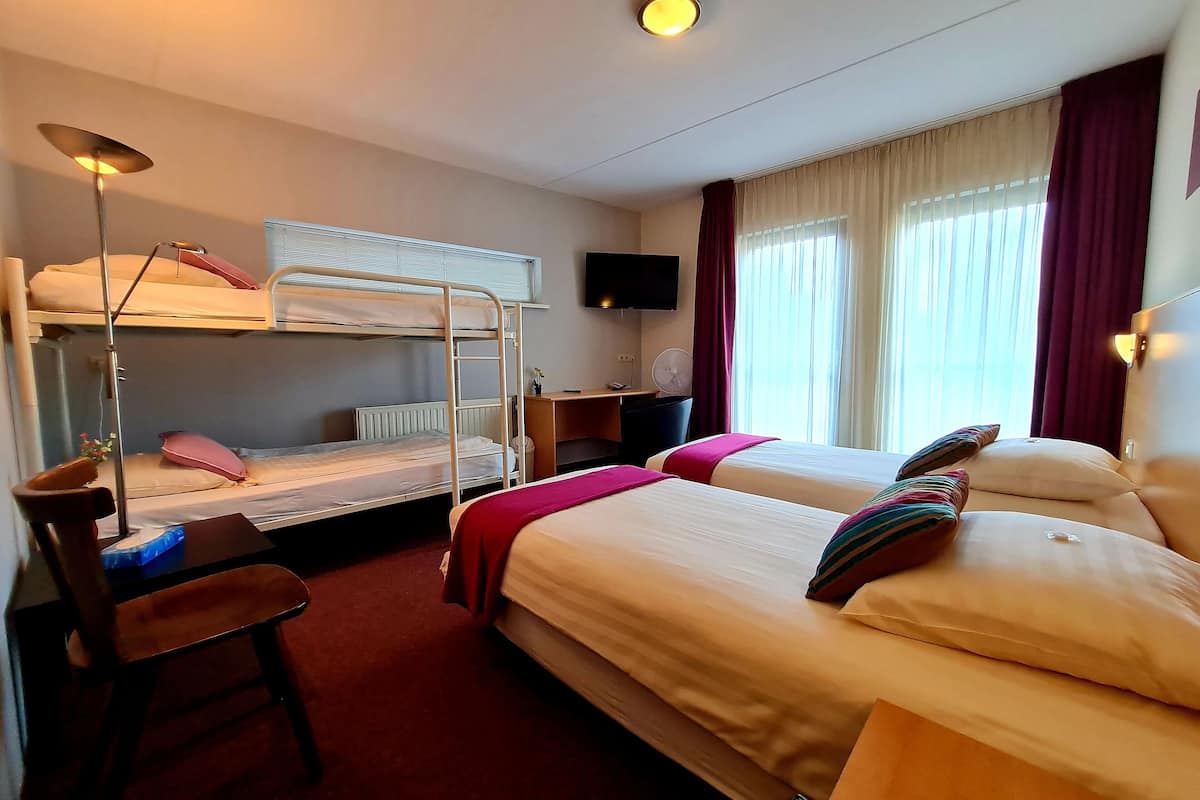 Chambre Familiale