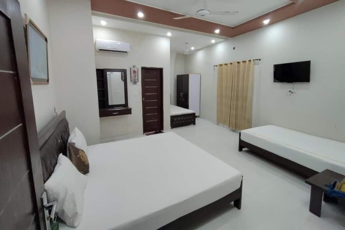 Family Quadruple Room | Free WiFi