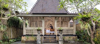 Wooden Ganeca Villas by GenuineHost