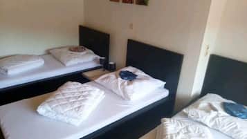 3 Schlafzimmer, Bügeleisen/Bügelbrett, Reisekinderbett, kostenloses WLAN