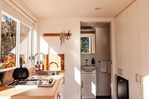 Réfrigérateur, plaque de cuisson