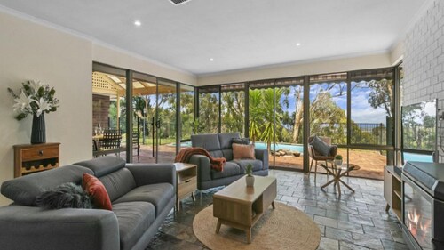 Southern Vales by Wine Coast Holiday Rentals