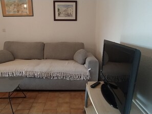 TV