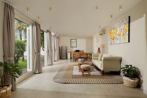 Minibar, individually furnished, desk, soundproofing - Villa Hasian Jimbaran (Jimbaran)