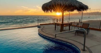 This condominium is a 2 bedroom(s), 2 bathrooms, located in Barra de Navidad, Jalisco.