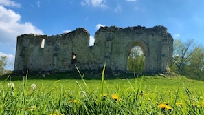 Exterior - Manoir de Montigny (Russy-Bémont)