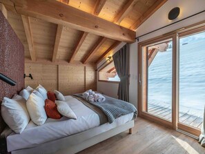 5 camere, Wi-Fi gratuito, lenzuola