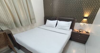 Hotel Delight Inn Andheri West
