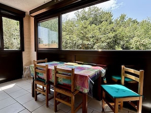 Dining - 2-Room Apartment, Pool, Beach 300m, Parking, Pet Friendly, Sleeps 4 (Argelès-sur-Mer)