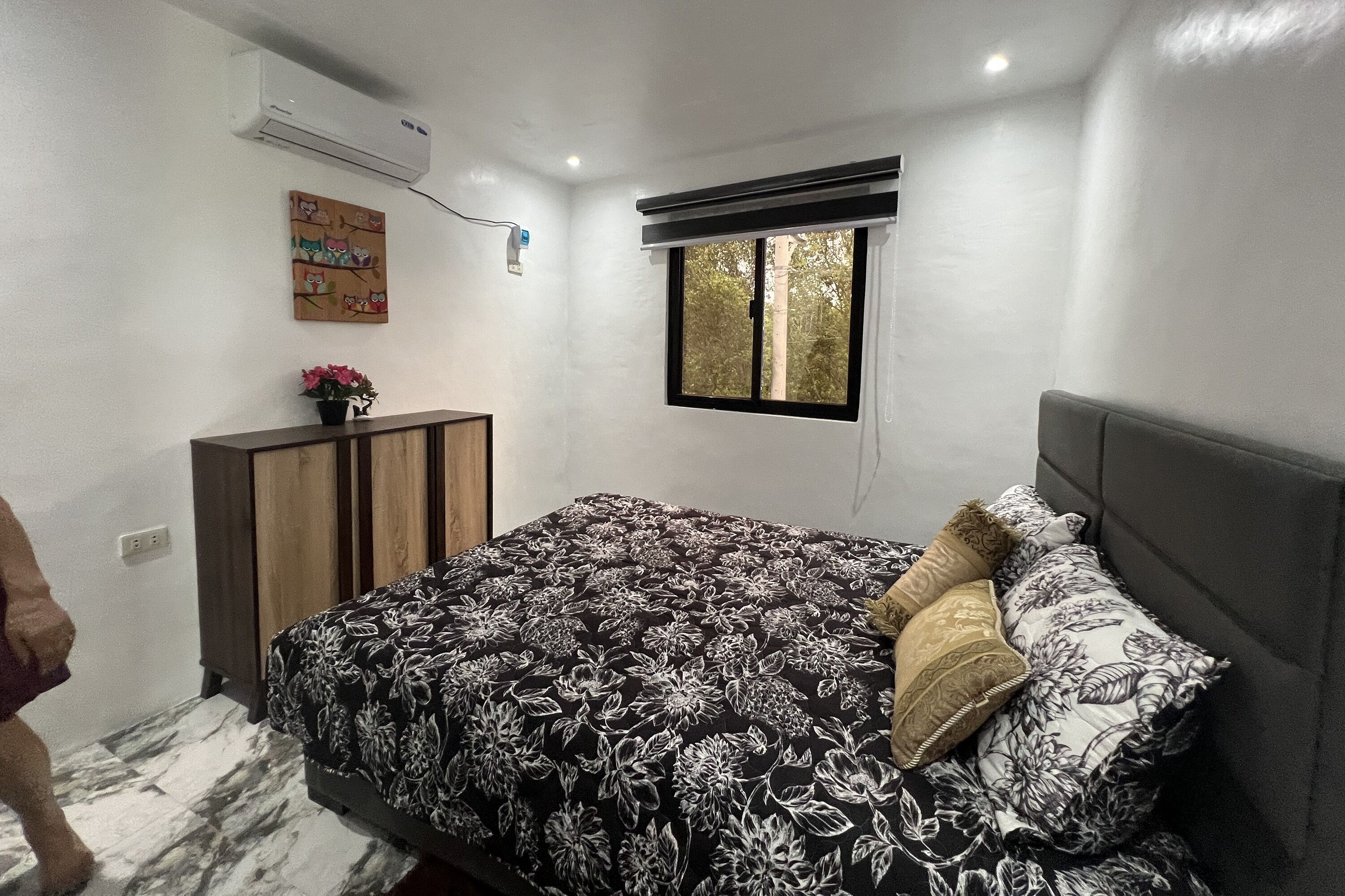 Family Villa, Kitchen | Free WiFi, bed sheets