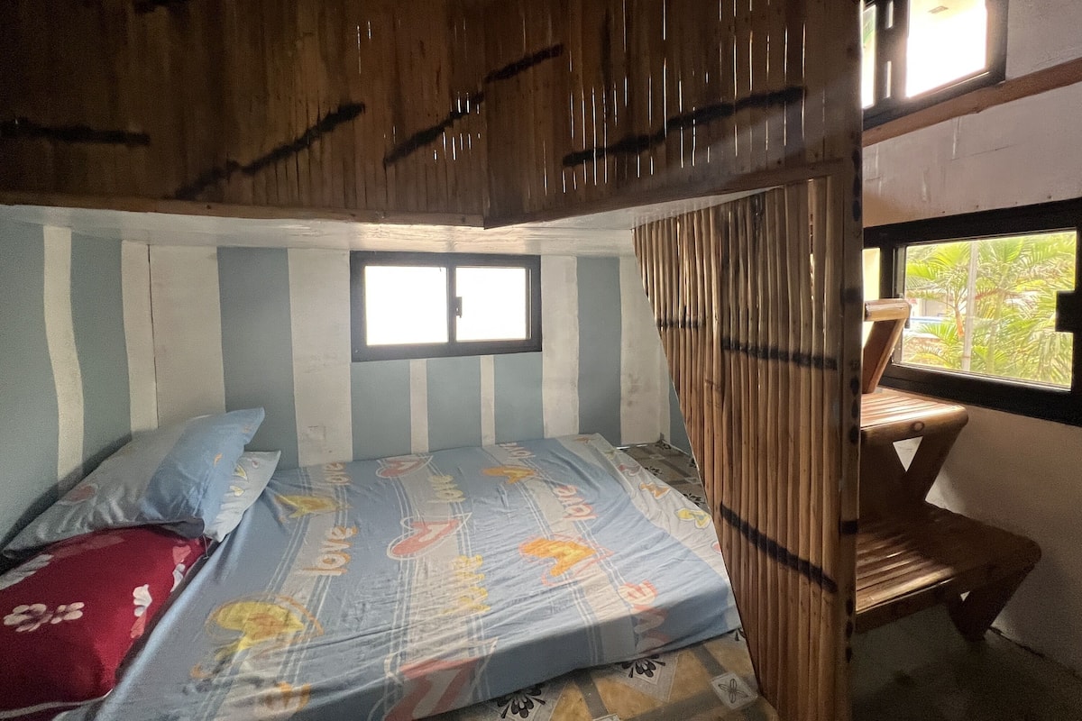Chambre Triple | Wi-Fi gratuit, draps fournis
