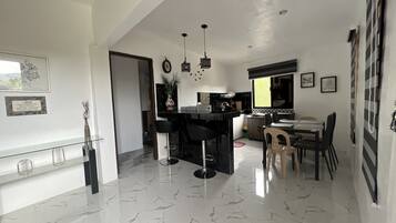 Family Villa, Kitchen | Free WiFi, bed sheets