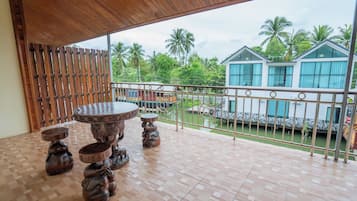 Comfort Triple Room | View from room