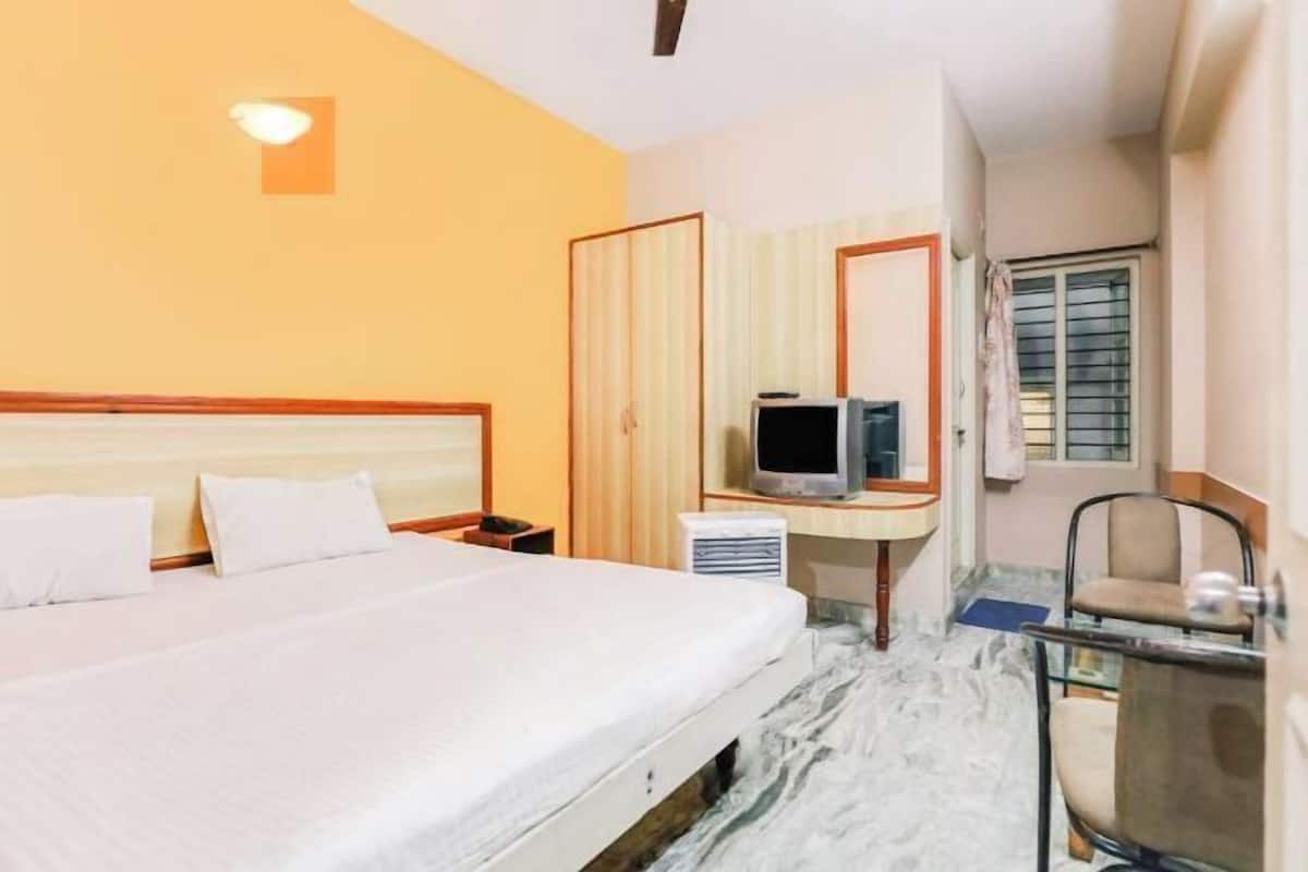 1 habitación, escritorio, camas plegables/adicionales y ropa de cama