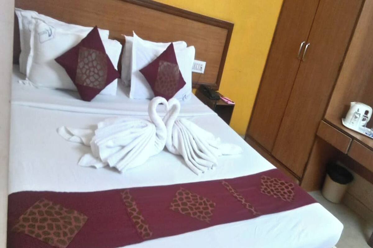 1 habitación, escritorio, camas plegables/adicionales y ropa de cama