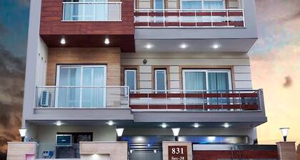 The Indian Hotel & Kitchen