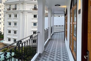 Aerial view - Mai Hotel (Ho Chi Minh City)