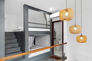 Deluxe Double Room | In-room safe, desk, iron/ironing board, free WiFi - Mai Hotel (Ho Chi Minh City)