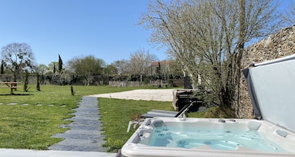 Cosy cottage in the heart of Muscadet Vineyard