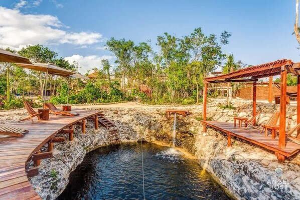 Property grounds - Penthouse Group Paradise: Pool, BBQ, Gym, Cenotes (Tulum)