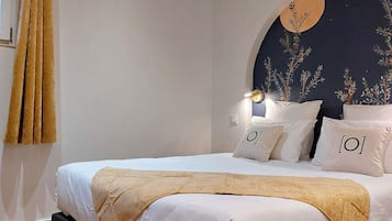 1 slaapkamer, een strijkplank/strijkijzer, internet, beddengoed