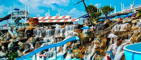 Innenpool, beheizter Pool