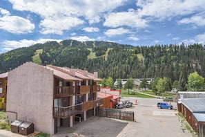 Exterior - Chili Pepper Retreat (Red River)