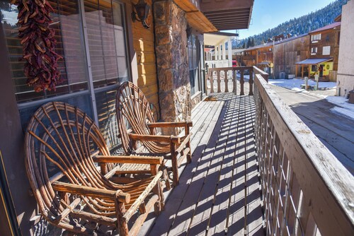 Chili Pepper Retreat