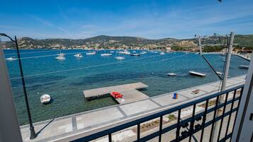 Standard Double Room | 1 bedroom, desk, laptop workspace, free WiFi