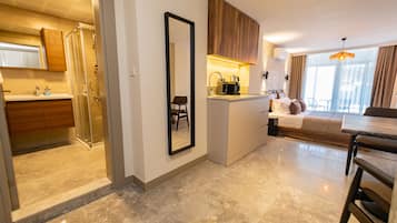 Superior Room | 1 bedroom, desk, laptop workspace, free WiFi