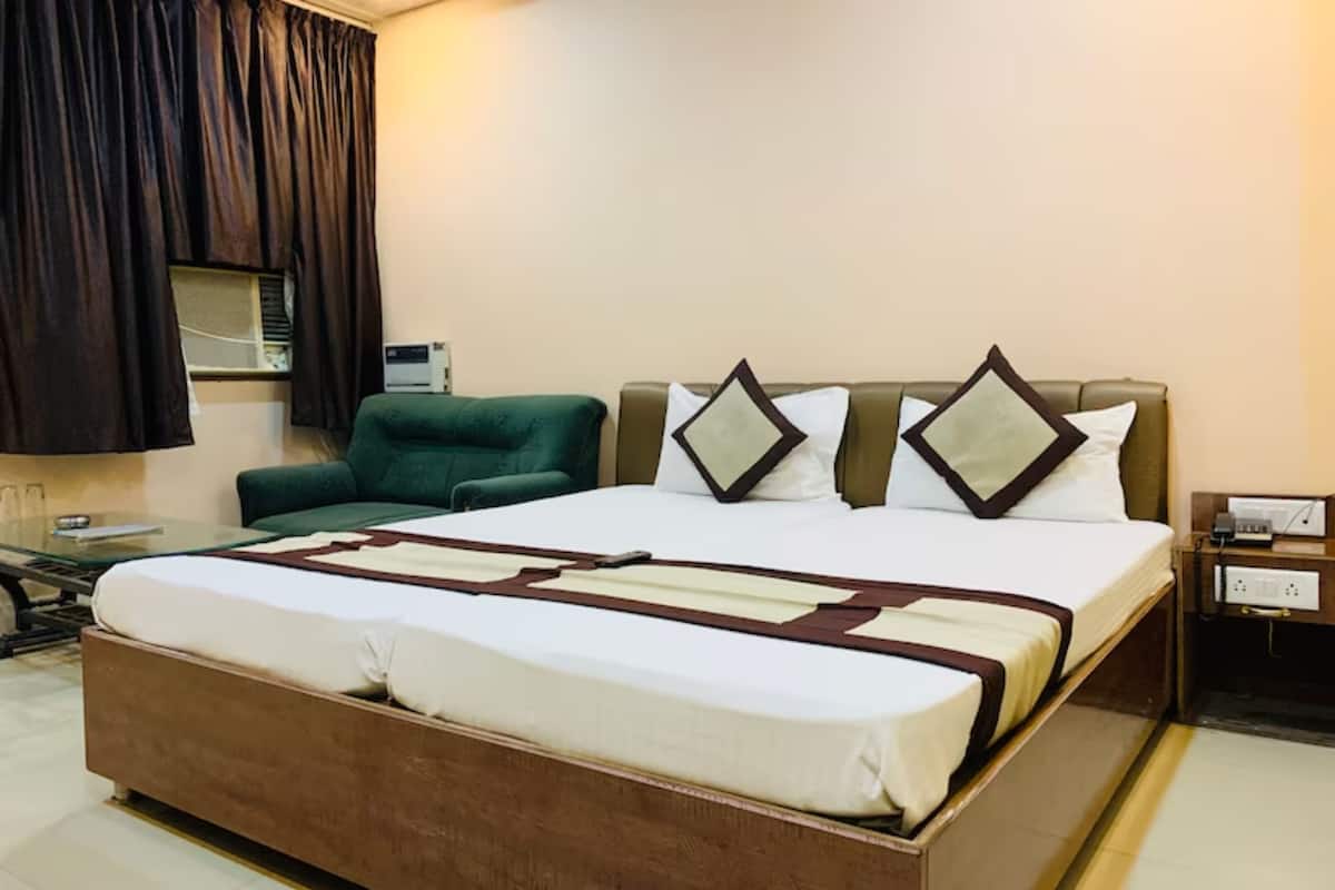 Phòng đôi Deluxe, quang cảnh thành phố | Truy cập Internet không dây miễn phí, bộ trải giường