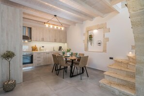 Deluxe-Villa | Eigene Küche | Großer Kühlschrank, Ofen, Geschirrspüler, Espressomaschine