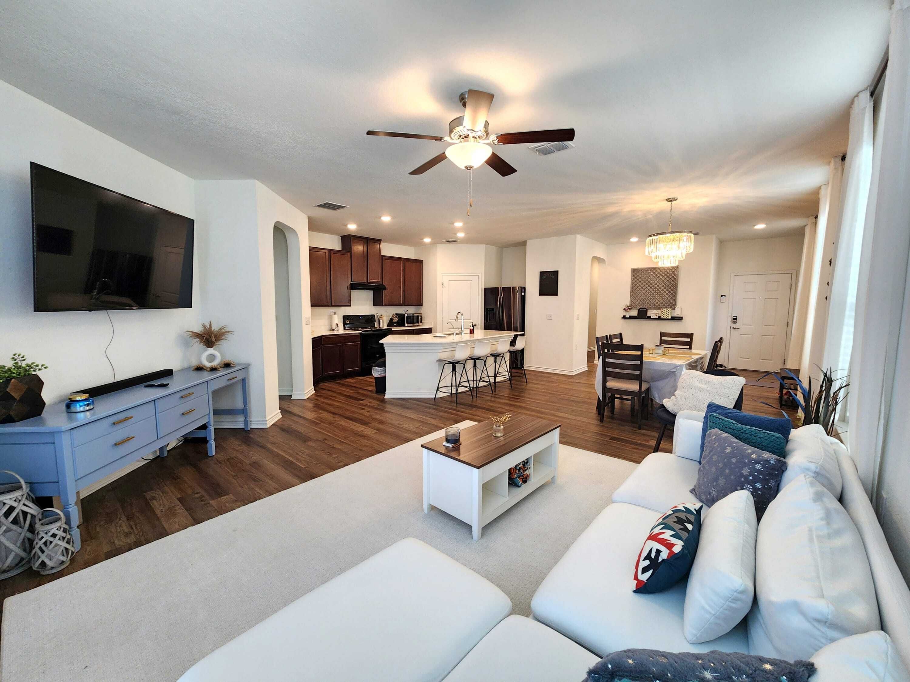 Bougie Barracks: 4B2B + Office, Ready to Deploy!