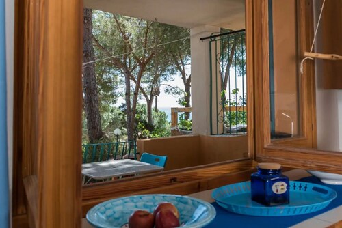 [Dimora Del Mare] Apartment mit Meerblick und Garten