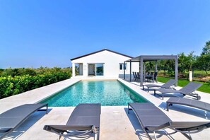 Una piscina riscaldata