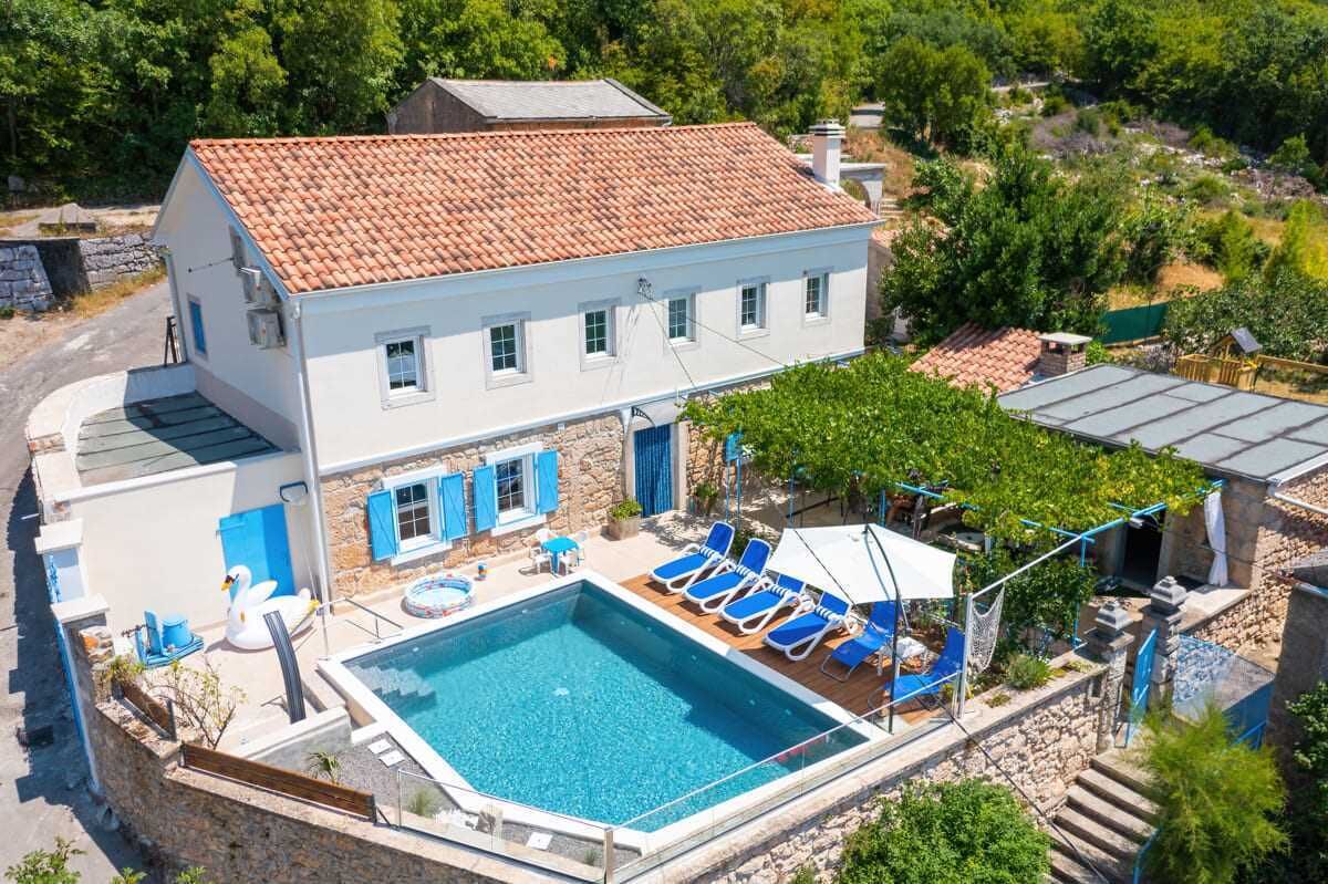 Una piscina riscaldata