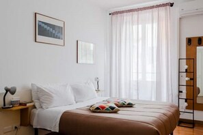 1 chambre, fer et planche à repasser, Wi-Fi, draps fournis