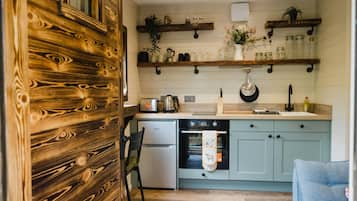 Luxury Cabin | Shared kitchen
