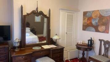 Desk, laptop workspace, free WiFi, bed sheets