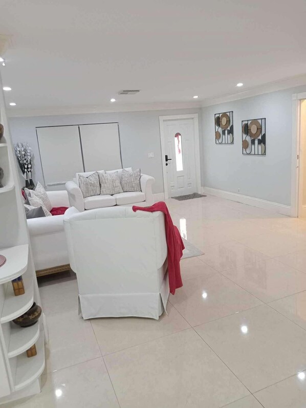 Interior - Perfect get away from big city life (Freeport)