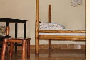 Interior - ShoeBill Safari Lodge (Karogoto)