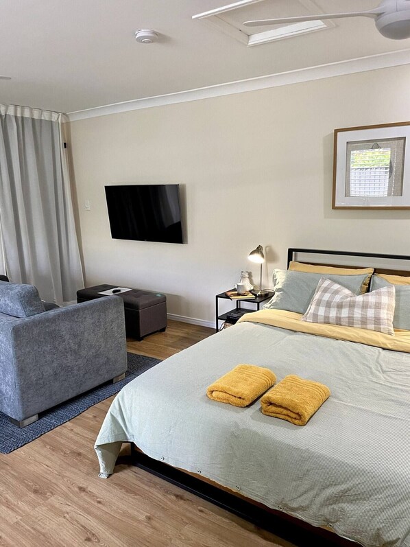 1 Schlafzimmer, Bügeleisen/Bügelbrett, kostenloses WLAN, Bettwäsche