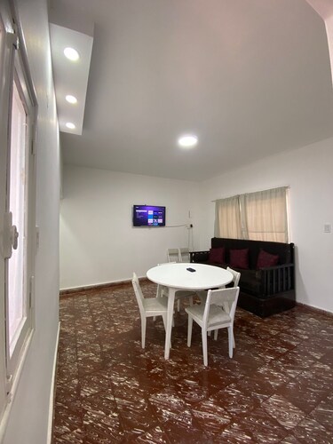 Casa Comoda con Cochera - Experiencia Inolvidable