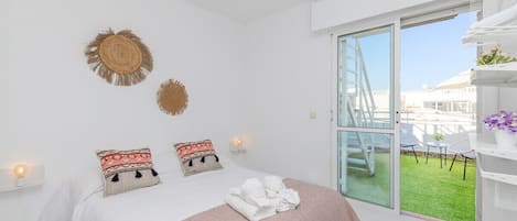 5 chambres, fer et planche Ă repasser, Wi-Fi, draps fournis