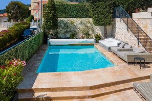 Opvarmet pool