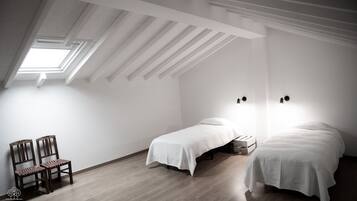 1 bedroom, free WiFi, bed sheets, wheelchair access